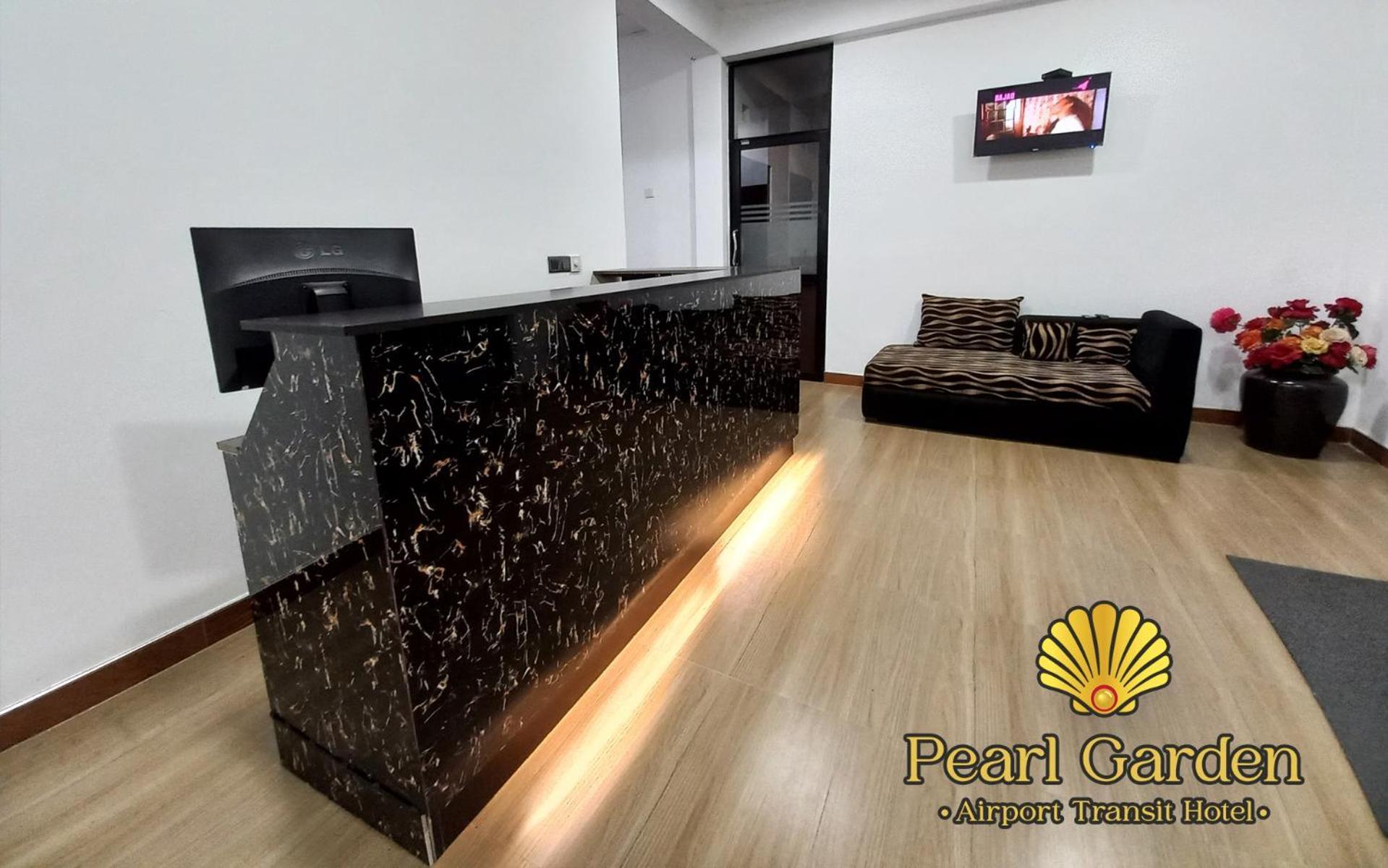 Airport Pearl Garden Transit Hotel Катунаяка Экстерьер фото