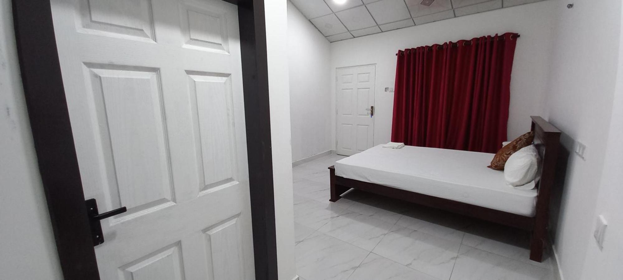 Airport Pearl Garden Transit Hotel Катунаяка Экстерьер фото